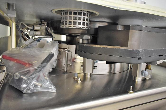 Used Kilian T300 Tablet Press