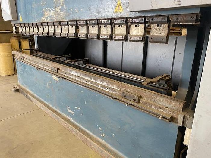 Used Durma AD-S40320 350 Ton 13' CNC Brake Press