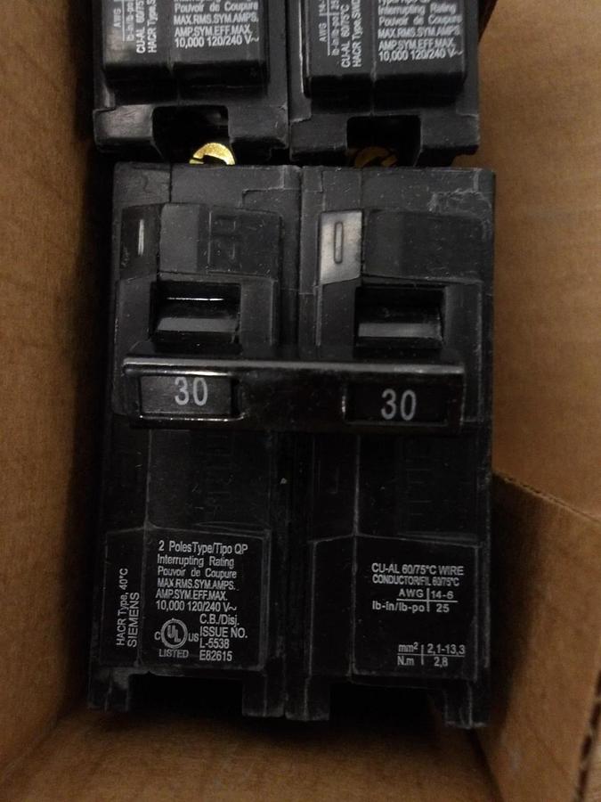 Used SIEMENS 100 AMP RENOVATION PANEL W/ BREAKERS, #5111050G NEW