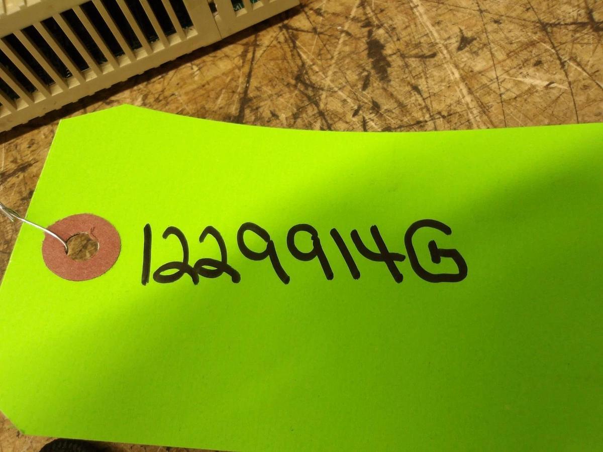 Used YASKAWA SVA-02 SERVO CONTROL MODULE JEPMC-MC220A-2AXIS, #1229914G USED