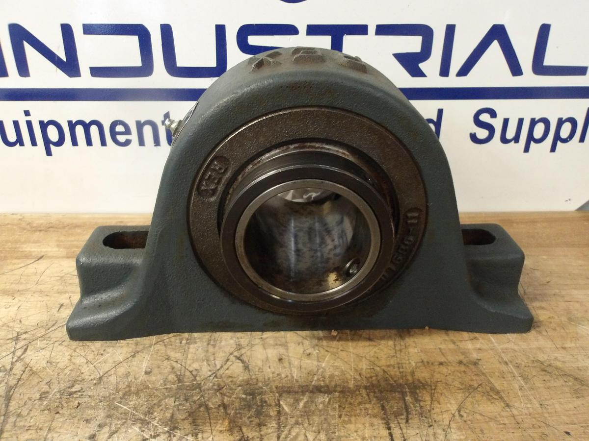 Used REXNORD ZPS-5215 PILLOW BLOCK BEARING, 2-7/8" BORE