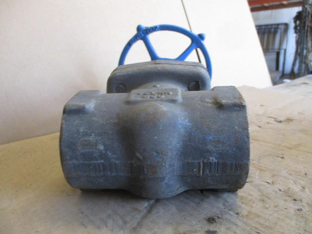 Used VELAN 2" IRON BUTT-WELD GATE VALVE, #67204J NEW (WEATHERED)