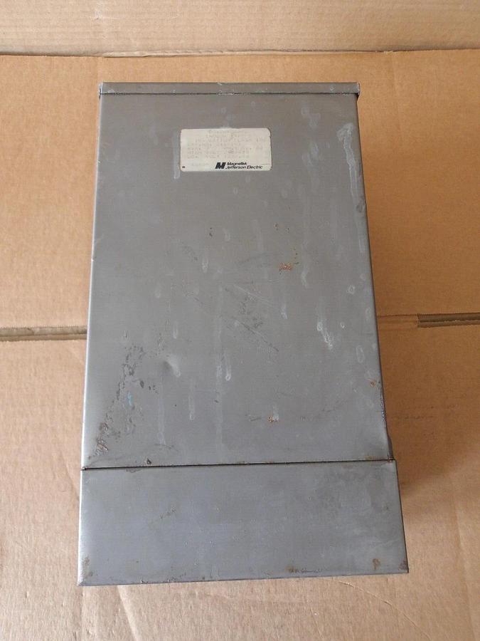 Used MAGNETEK 211-101 POWER TRANSFORMER, TYPE 2 INDOOR, 3 KVA, #910120G USED