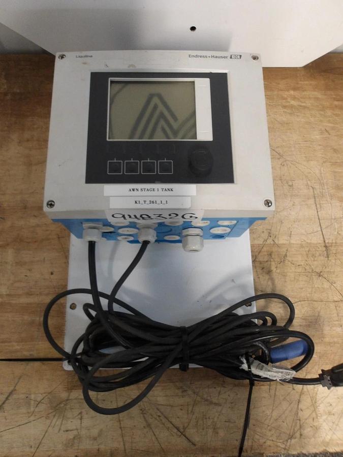 Used ENDRESS HAUSER CM442-2CN9/0 LIQUILINE FIELD CONTROLLER, #94832G USED