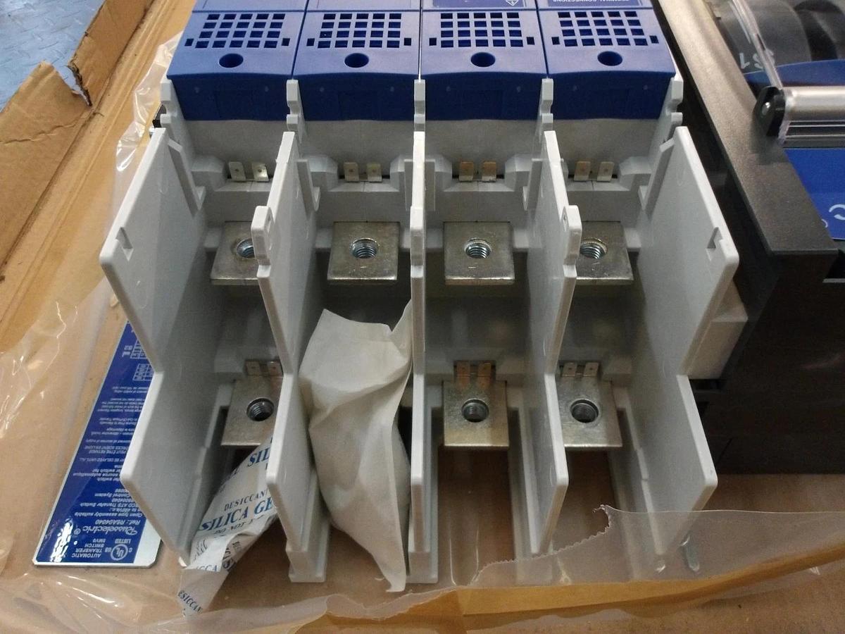 RUSSELECTRIC RTSCD TRANSFER SWITC R6A04040, 400 AMP, #1221015G NIB