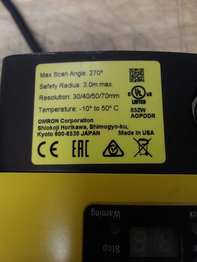 Used OMRON OS32C LASER SCANNER, 24 V, #54248G USED