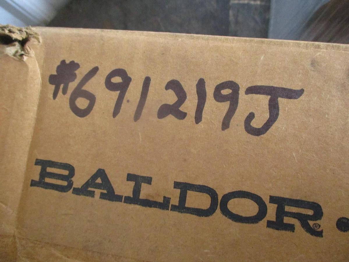 BALDOR RELIANCE .65 .75 MOTOR, FR 145TCZ, 200 208 V, 1440 1725 RPM, #691219J