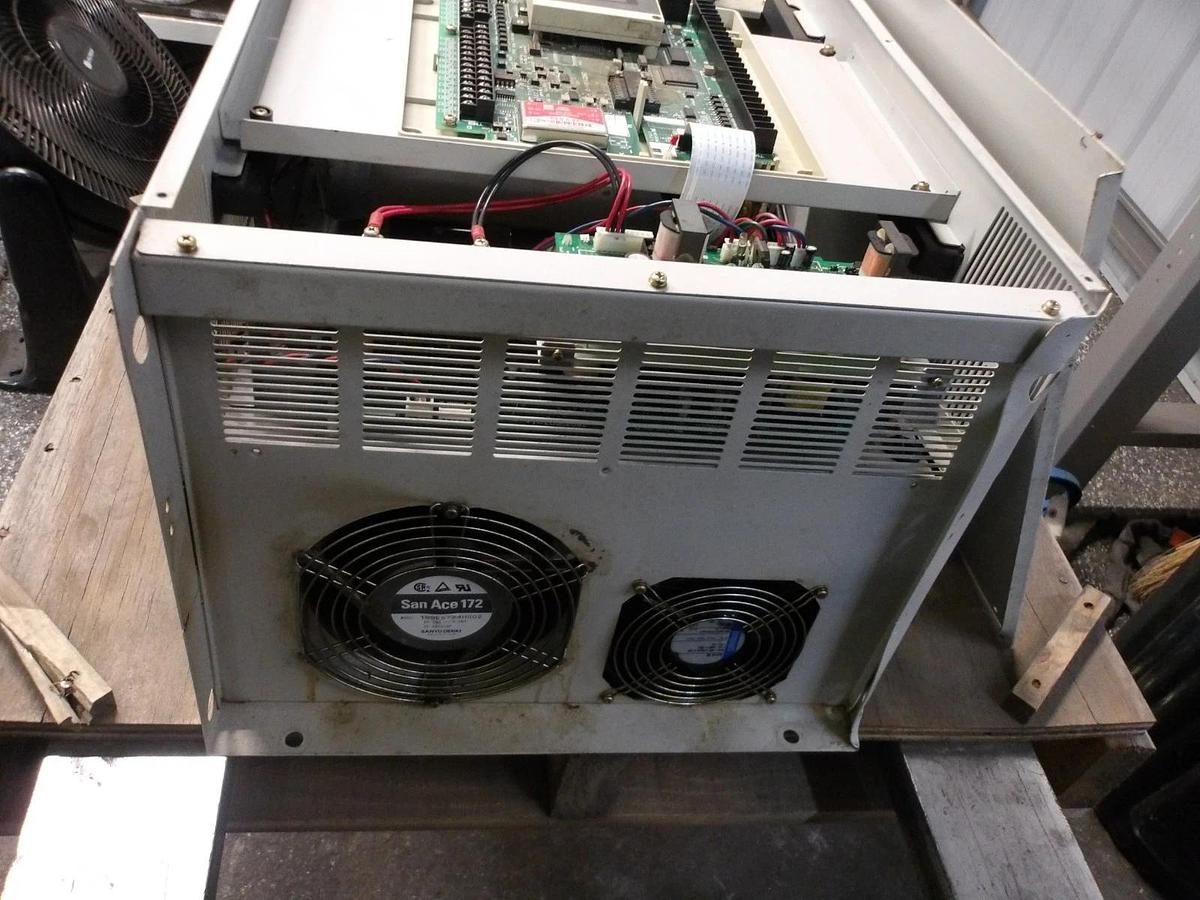 Used HITACHI J300 IGBT INVERTER, 50 HP, 480 V, #728300G PARTS ONLY