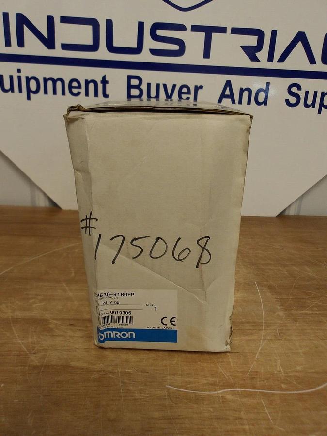 OMRON D2 CODE READER V530-R160EP, 24 V, #218205G NIB