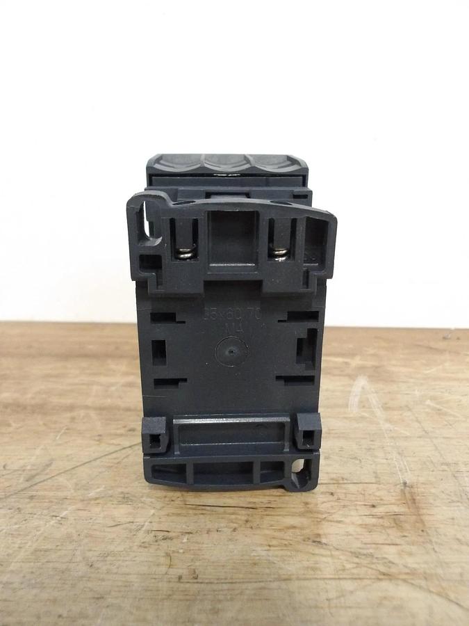 SCHNEIDER LC1-D25 AC CONTACTOR, #631040G NIB
