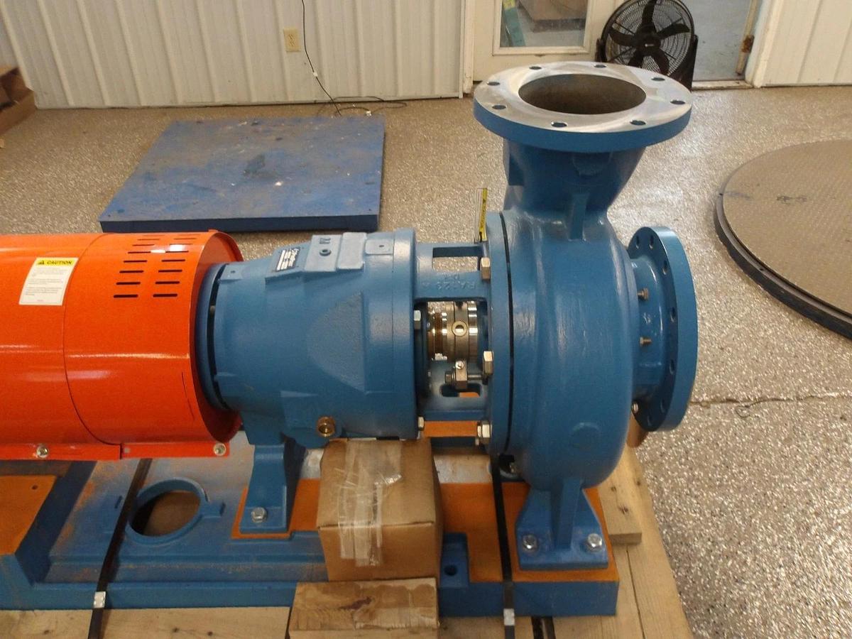Used GOULDS (SUMMIT)3175M 8X10-14 STAINLESS PUMP W/ 50 HP MOTOR ON BASE, #420211G NEW
