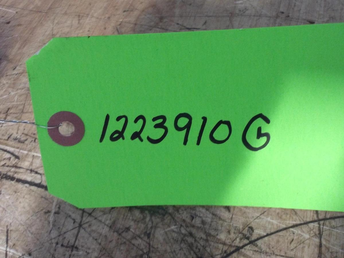 Used KEYENCE CA-DC100 LIGHT CONTROLLER, #1223910G USED