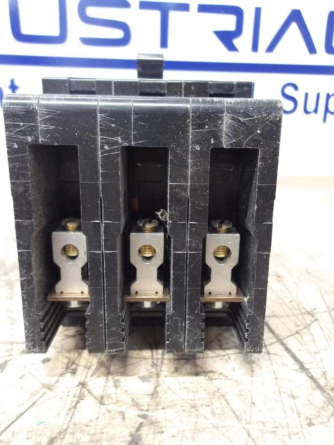 Used SQUARE D 30 AMP CIRCUIT BREAKER 240/480 V, #3171033G NEW