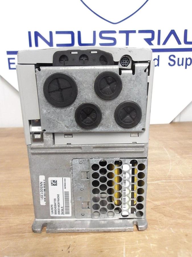 Used ALLEN BRADLEY POWERFLEX 700 CONTROLLER 10/7.5 HP, #417220G NEW