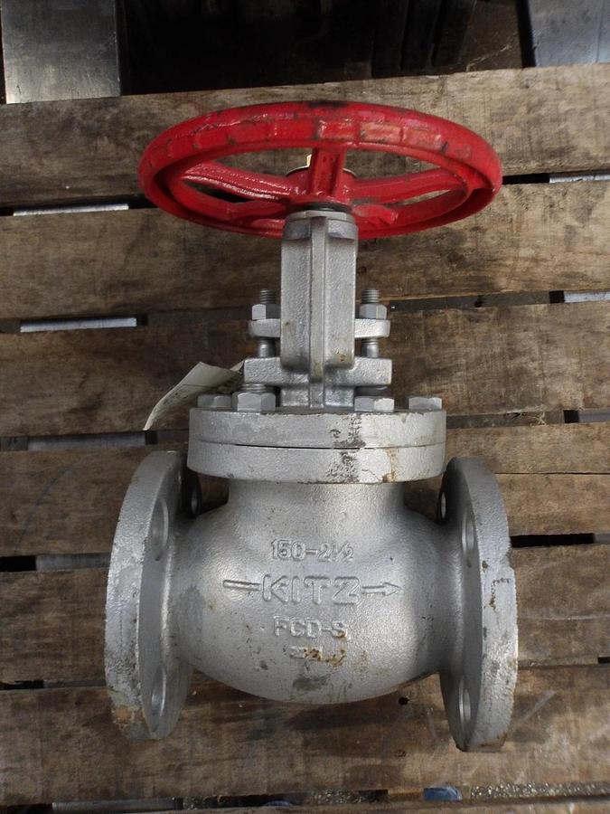 Used KITZ 2-1/2" DUCTILE IRON GLOBE VALVE FCD-S, #7141033G NEW