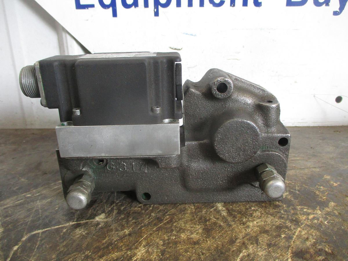 Used SUNDSTRAND SAUER MCV110A1009 PRESSURE CONTROL PILOT VALVE