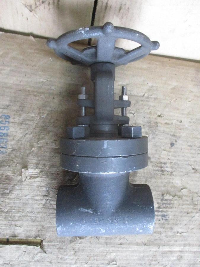 Used VOGT 1-1/2" IRON GATE VALVE (THREADED) #78145J NEW