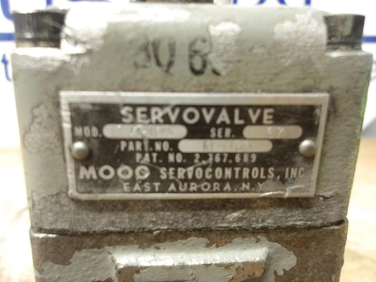 Used MOOG 71-103/M-7136 SERVO VALVE, #821930G USED