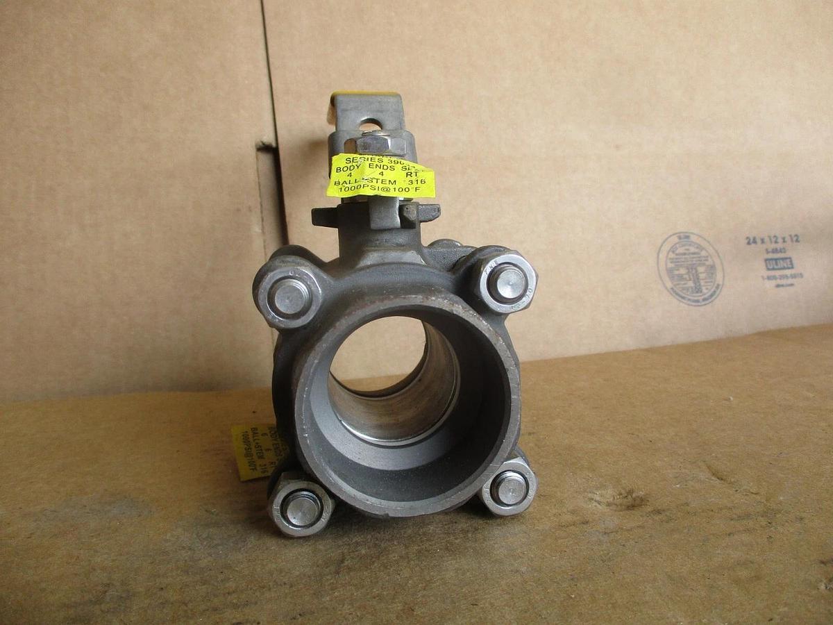 Used SHARPE 1-1/2" STEEL BALL VALVE(SOCKET WELD), #4161236J NEW