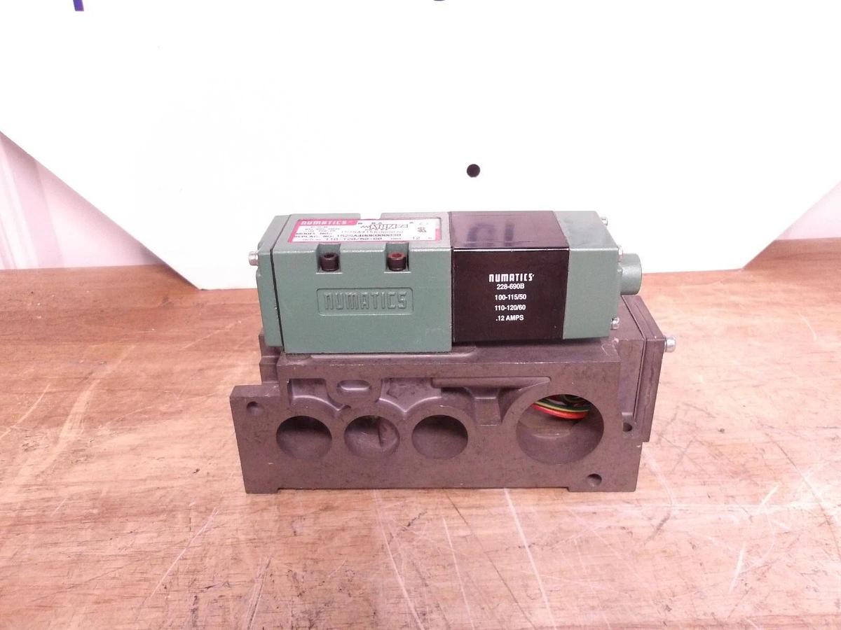 Used NUMATICS 153SA415K000030 PNEUMATIC SOLENOID VALVE, #62830G NEW