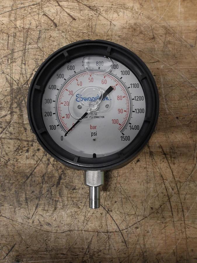 SWAGELOCK PG1-115P-PG1500-LAR3-J PRESSURE GAUGE, #213920G NIB