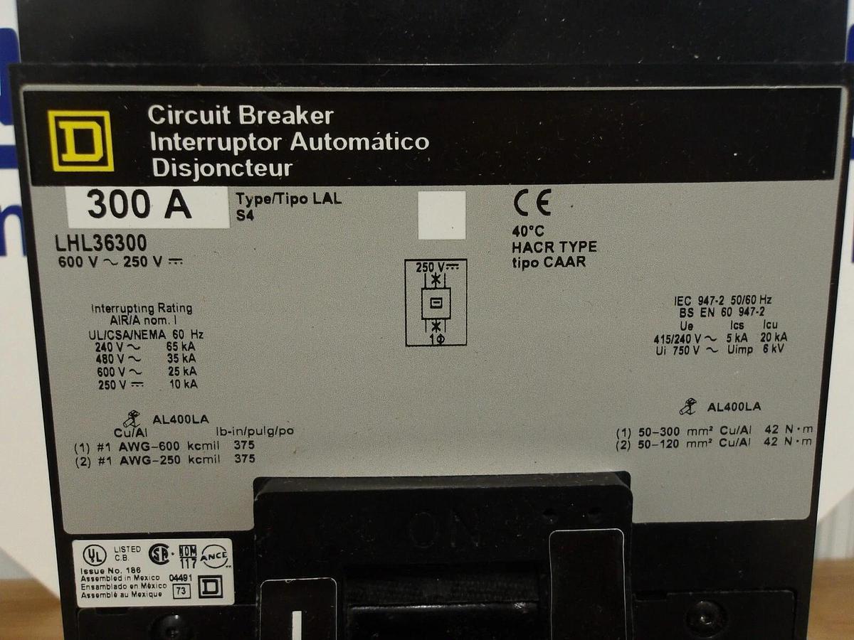 SQUARE D LHL36300 300 AMP BREAKER 600-250 V, #226910G NIB