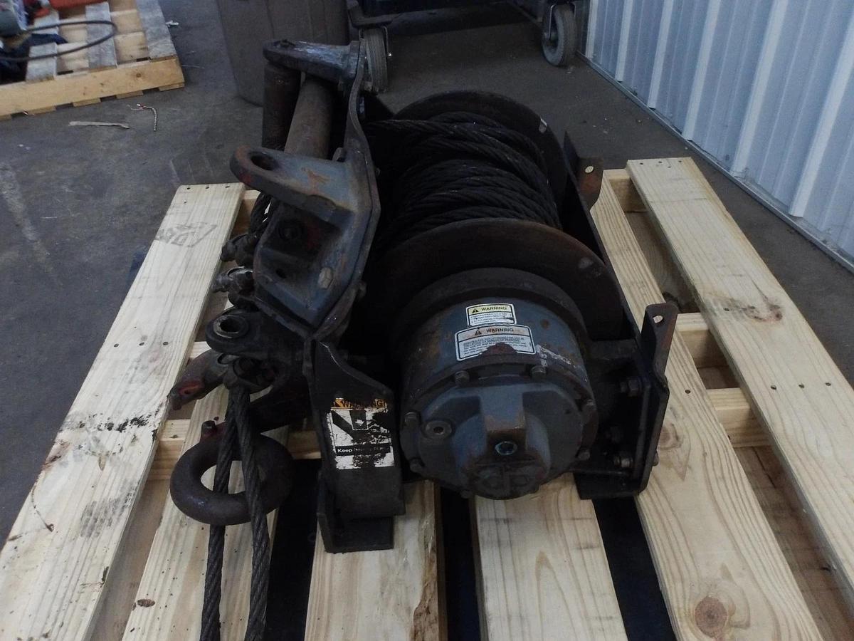Used D&P 20BEF5L6G HYDRAULIC WINCH, 20,000 LB, #86305G USED