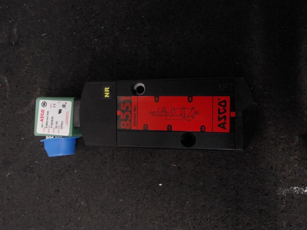 Used ASCO 8551A017MS SOLENOID VALVE, 120 V, #3251104G NEW