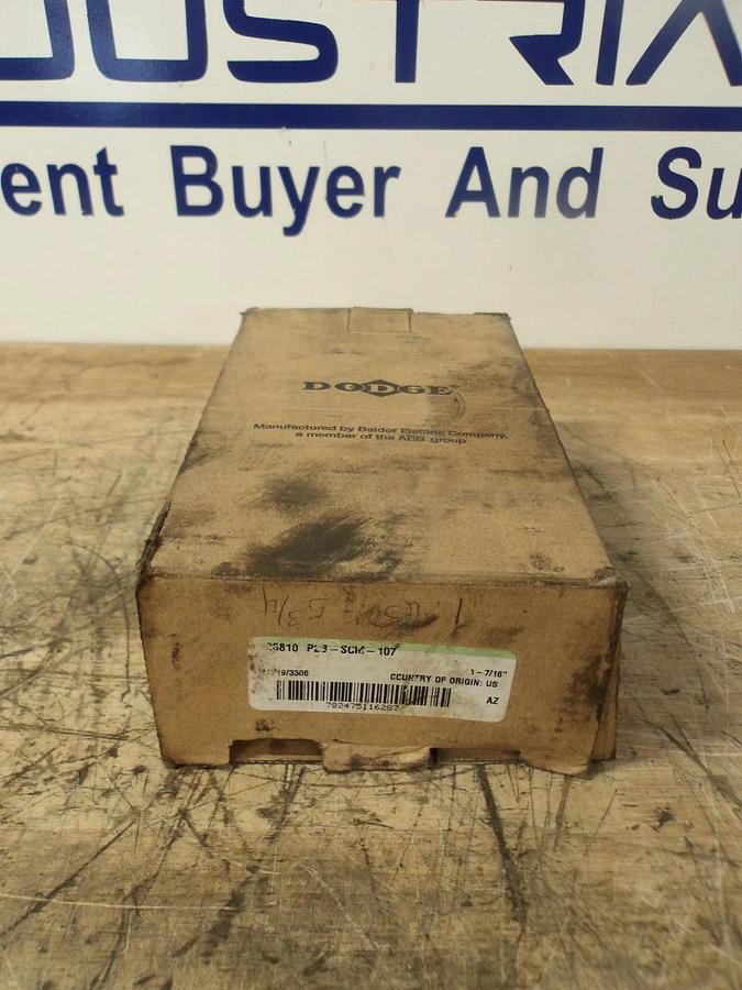 DODGE W26810-PL3-SCM-107 PILLAR BLOCK BEARING, #812142G NIB