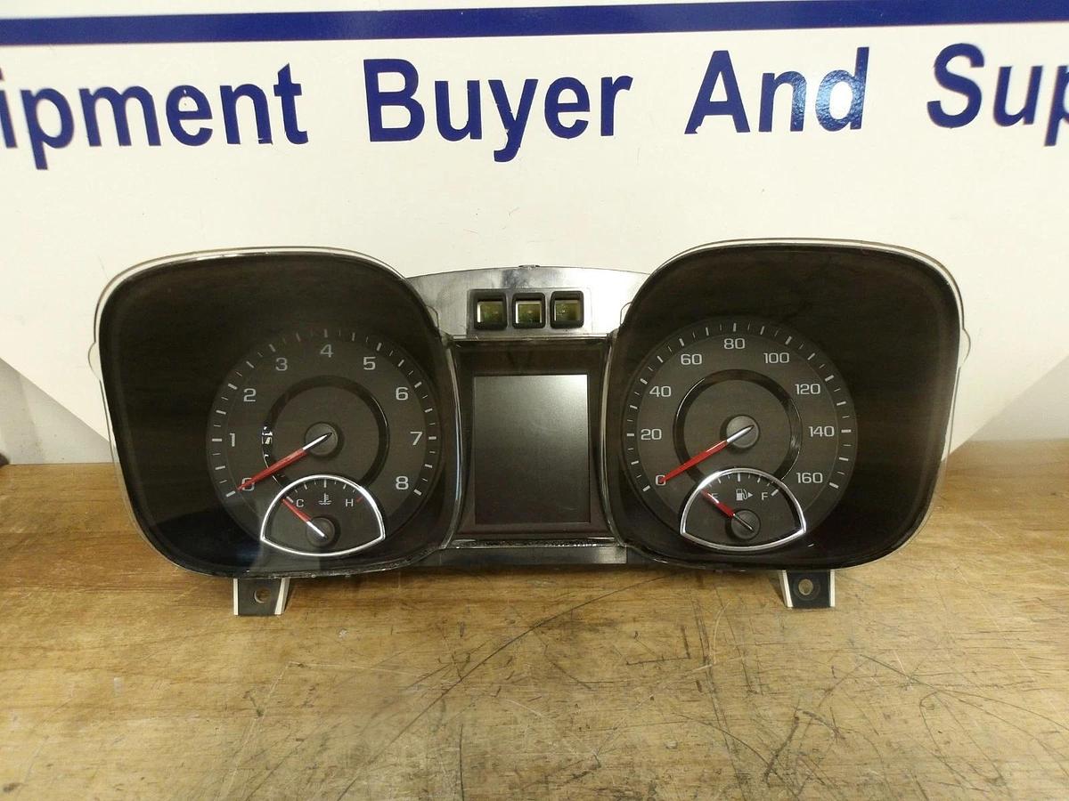 Used GM A2C82953600 INSTRUMENT CLUSTER 2013-2016, #926945G USED (AS IS)