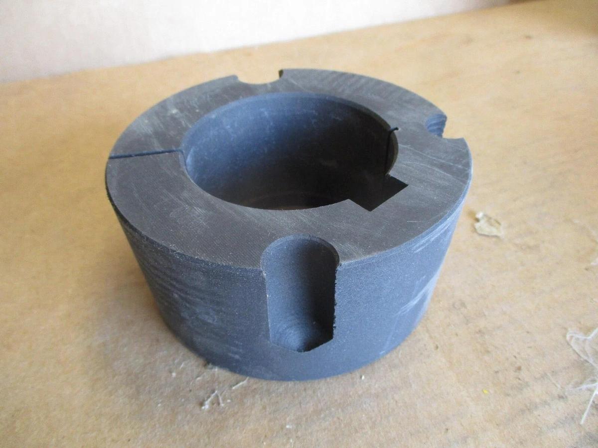 MASTERDRIVER 3020-2.1/2 TAPER LOCK BUSHING, #415846J NIB