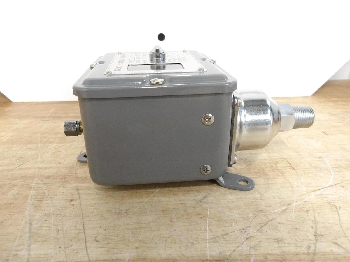 Used SMC Z-IS2761-103L9 PRESSURE SWITCH, #421223G NEW