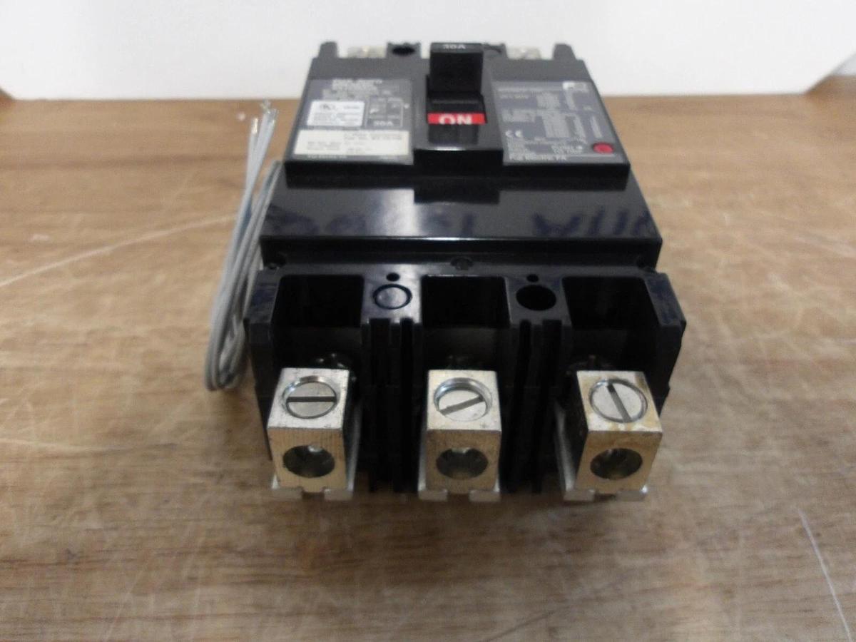 Used FUJI 30 AMP AUTO BREAKER SA103RAUL, #224837G NEW