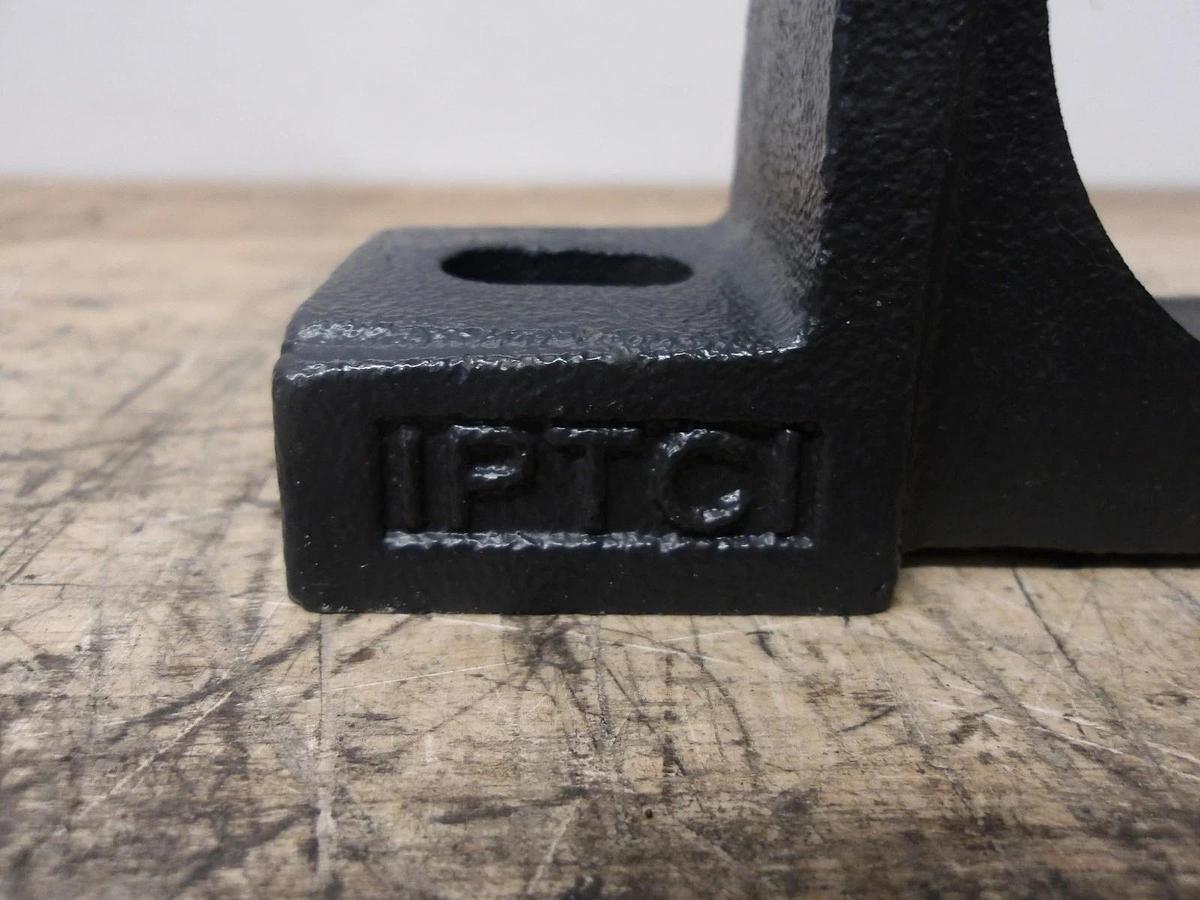 IPTCI P207 BEARING HOUSING PILLOW BLOCK, #731830G NIB