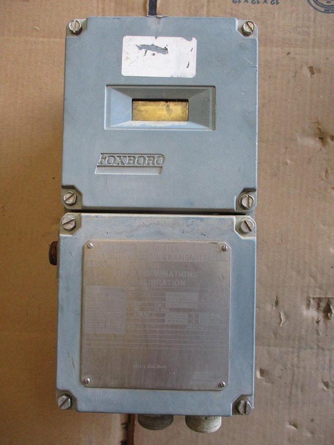 Used FOXBORO 8000 MAGNETIC FLOW TRANSMITTER, #71924J USED