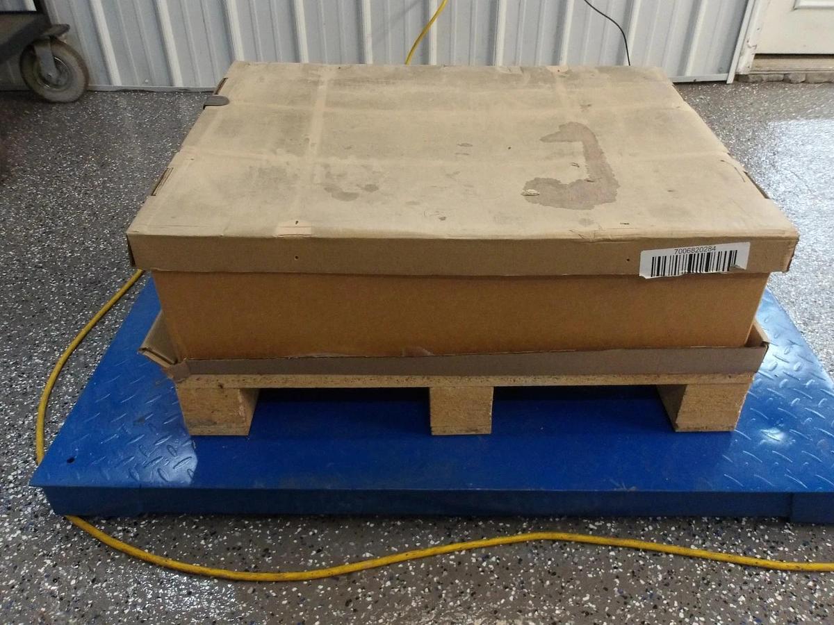 RUSSELECTRIC RTSCD TRANSFER SWITC R6A04040, 400 AMP, #1221015G NIB