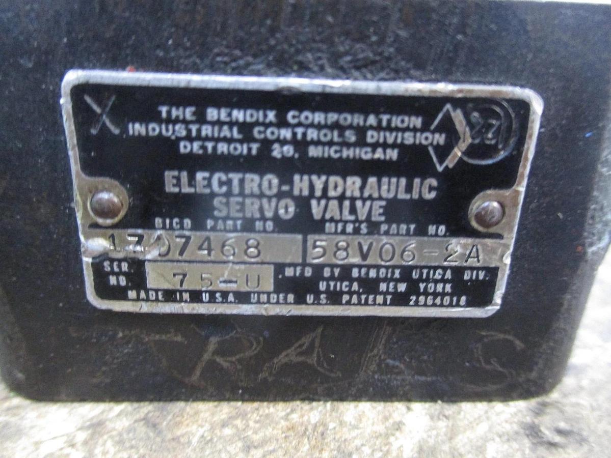 Used BENDIX 58V06-2A ELECTRO-HYDRAULIC SERVO VALVE, #8281000J USED