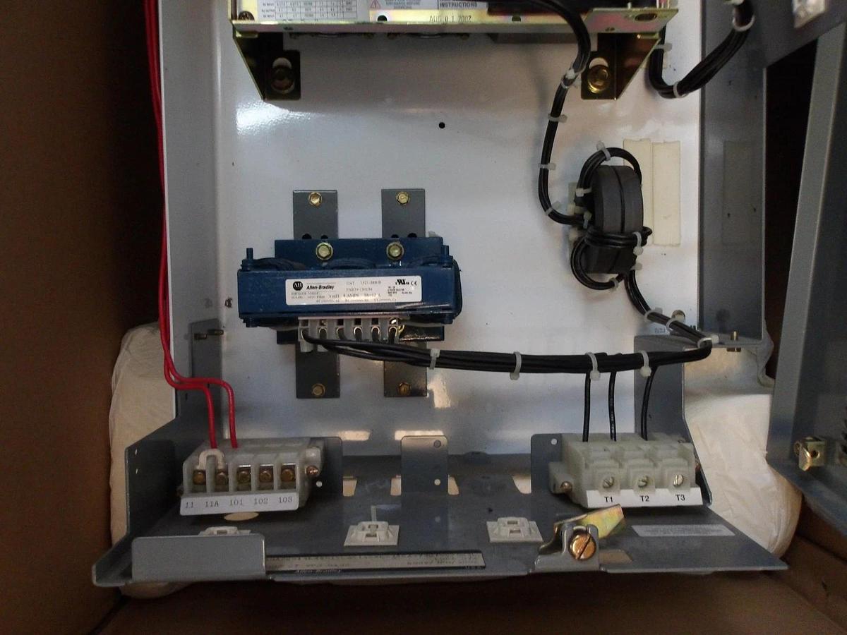 Used ALLEN BRADLEY 1336F CENTERLINE BUCKET W/ 3 HP DRIVE, #1030235G USED