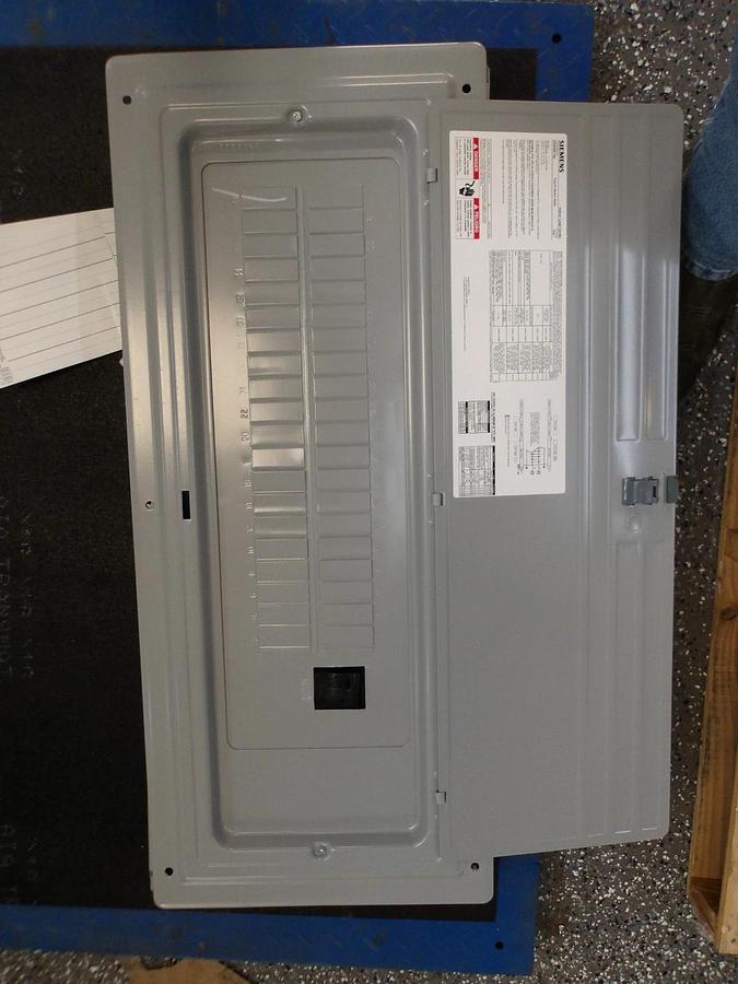 Used SIEMENS 200 A MAIN LOAD CENTER W/ BREAKERS, 120/240 V, #612248G NEW