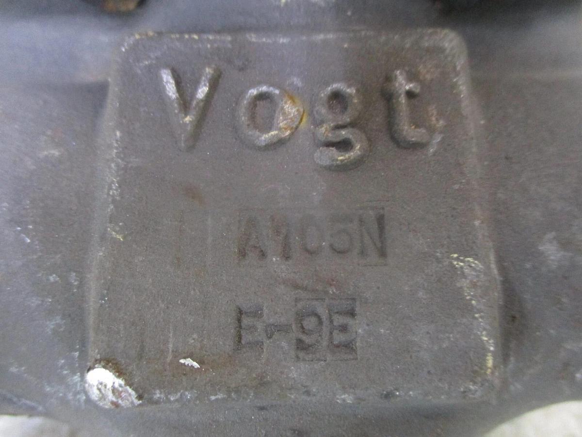 Used VOGT FORGED STEEL 1" GATE VALVE SW12111, #5261030G NEW