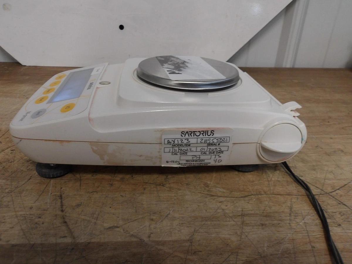 Used SATORIUS A7123 DIGITAL SCALE, #812130G USED