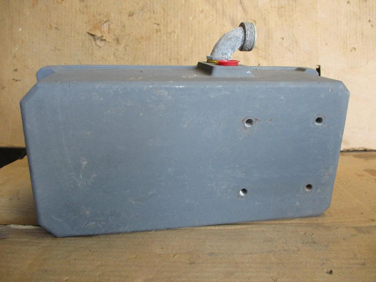 Used FOXBORO IMT10 MAGNETIC FLOW TRANSMITTER, #71106J USED