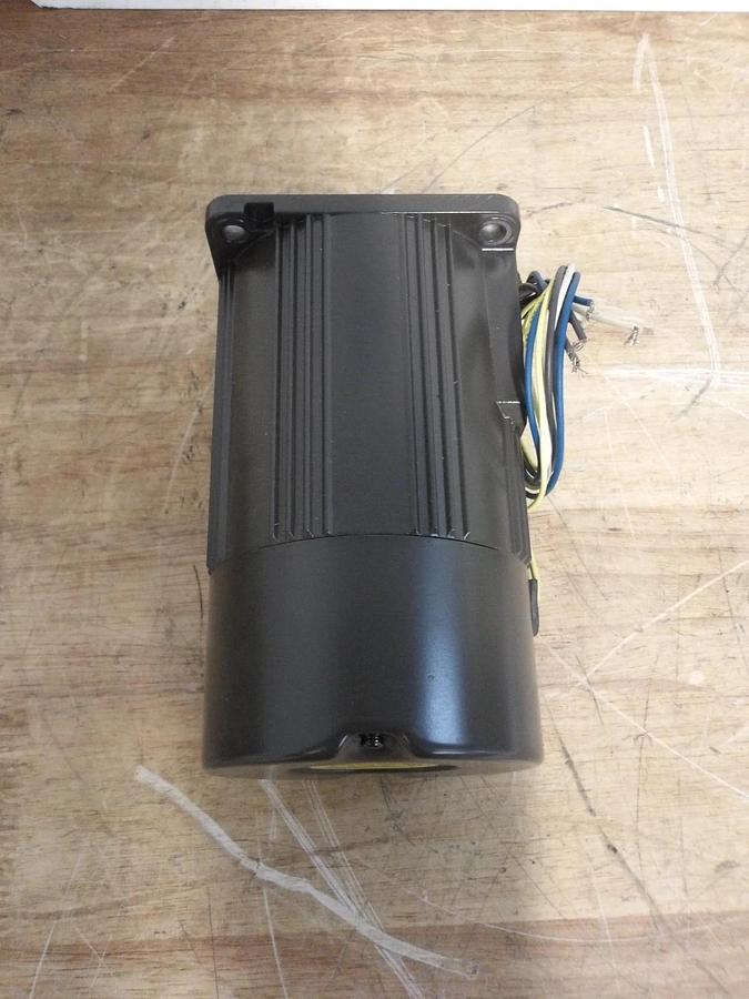 Used PANASONIC M9MX40GBU AC GEARED MOTOR, 1675 RPM, 220/240 V, #527110G NEW
