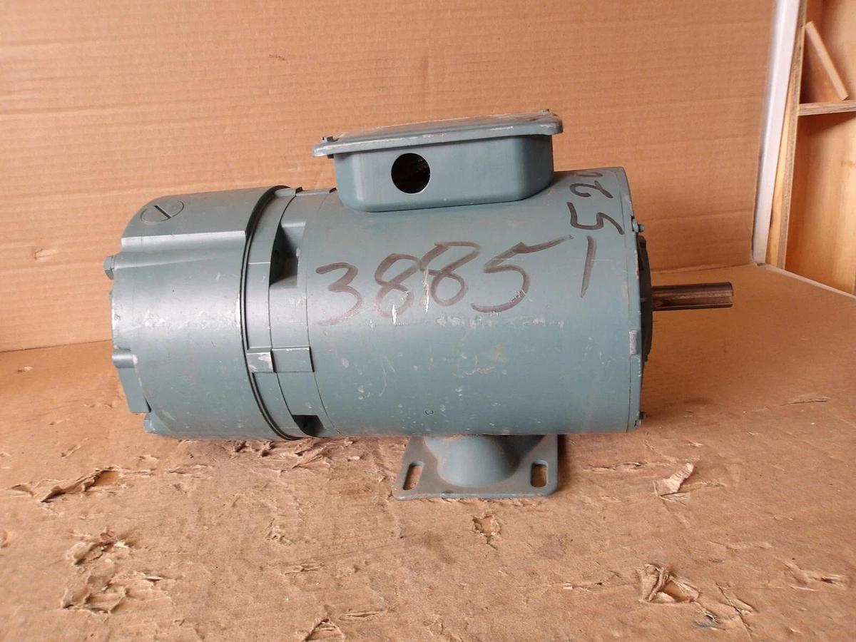 Used RELIANCE 1/2 HP DUTY MASTER AC MOTOR W/ BRAKE, FR FB56, #1011120G NEW