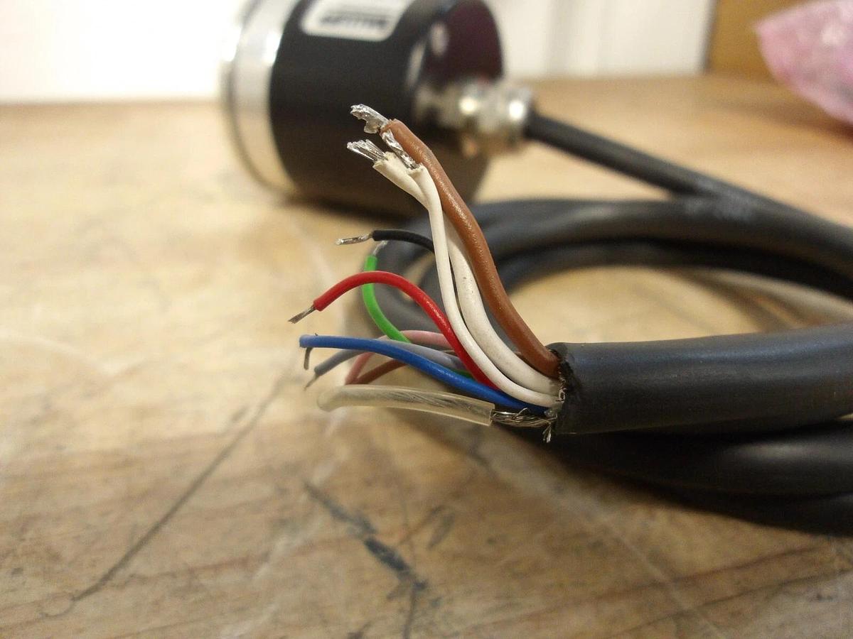 BALLUFF BGD6360-1-05-0360-65 INCREMENTAL ENCODER, #5221221G NIB