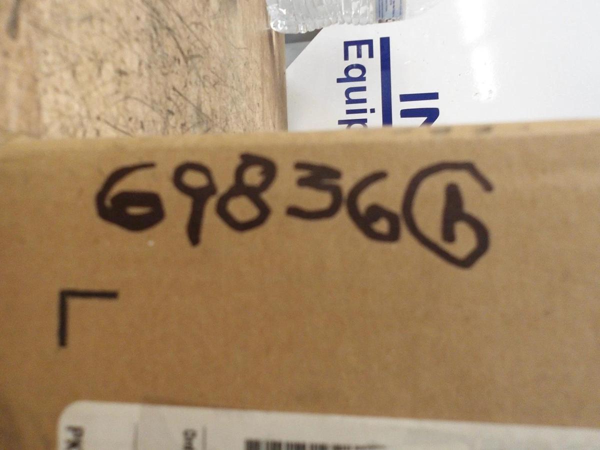 BALDOR RELIANCE .25 HP MOTOR, 250 V, FR 56Z, 1140 RPM, #69836G NIB