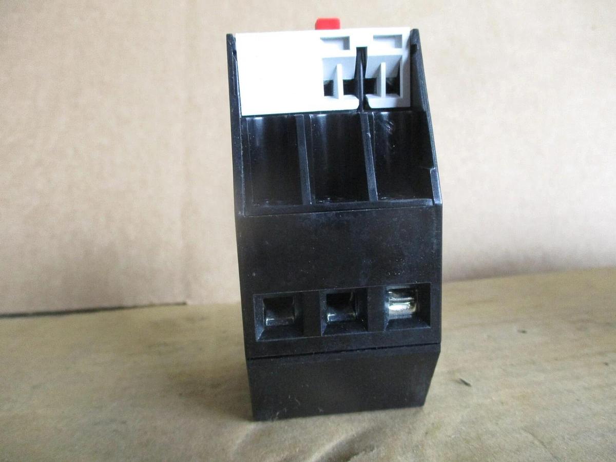SIEMENS 3UA5500-2Q OVERLOAD RELAY, #79257J NIB