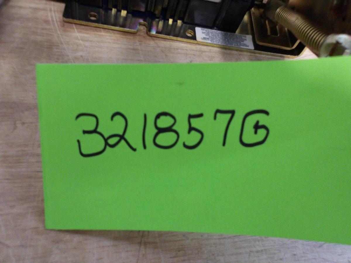 Used ALLEN BRADLEY 30 AMP DISCONNECT SWITCH 1794F-NF30, #321857G NEW