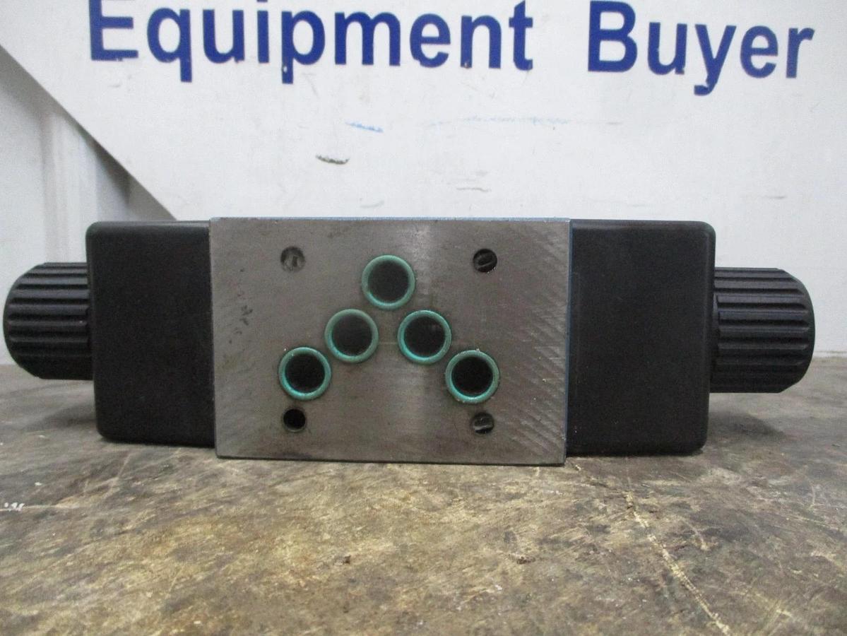 Used BOSCH 081WV10P1V1001KE115/60 DIRECTIONAL VALVE, #8261014J USED