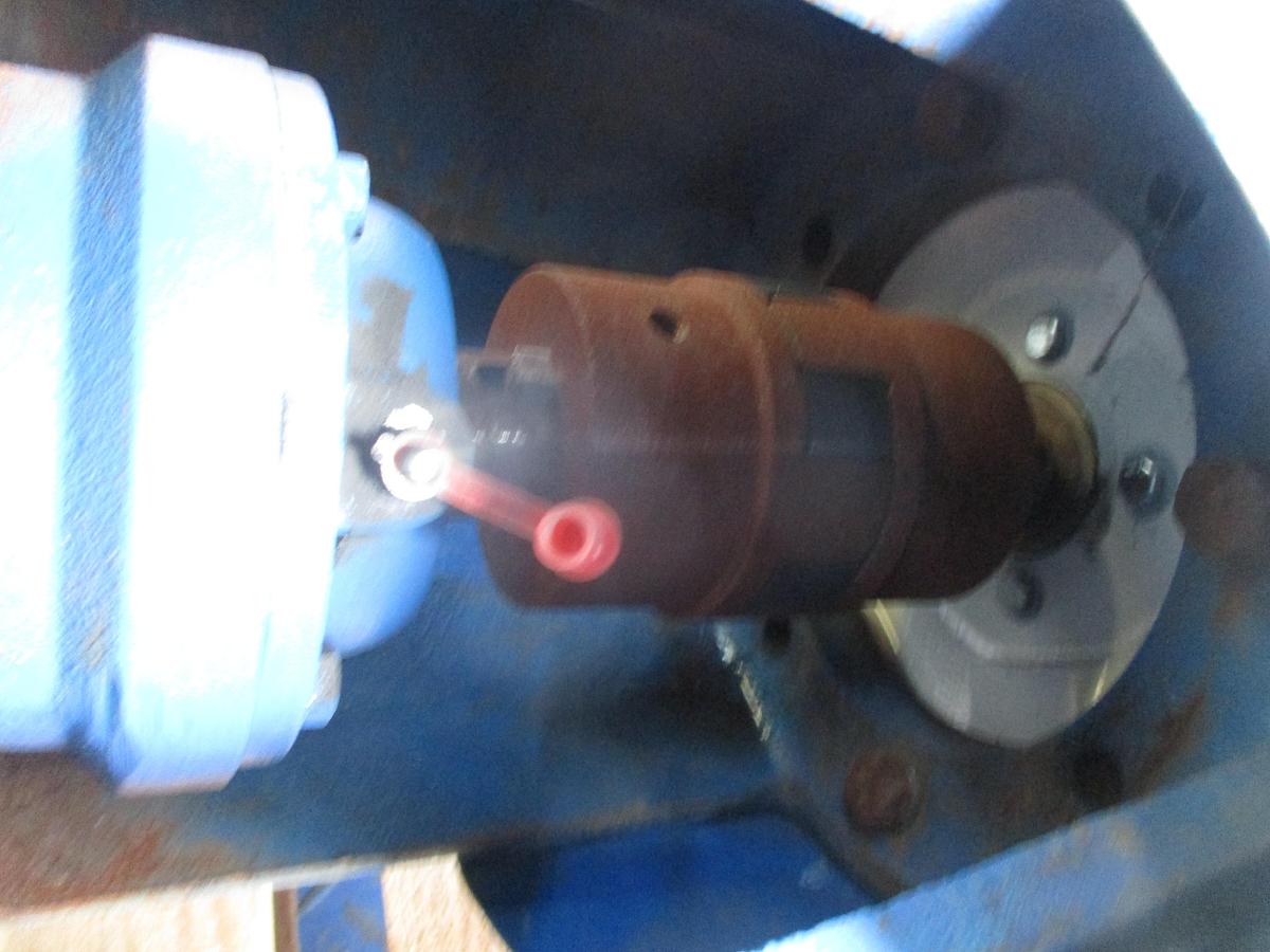 CARVER 3" X 2-1/2" X 10" VERTICAL PUMP WITH 5 HP MOTOR